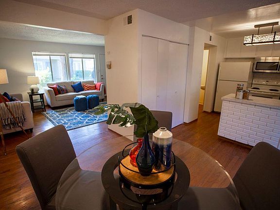 5th image of 8839 Salmon Falls Dr Unit C