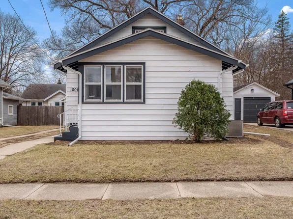 1808 N Winnebago St, Rockford, IL 61103