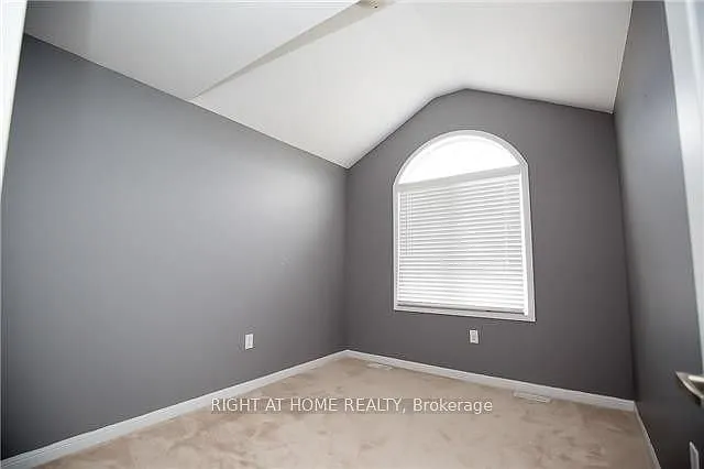 38 Elmeade Ln — Photo 12