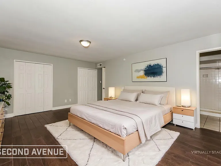 7525 Ashcrest Ln — Photo 10