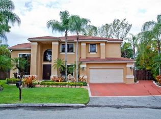 15590 SW 42nd Ln, Miami, FL 33185