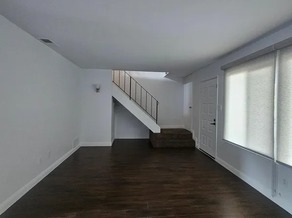 8901 Salmon Falls Dr APT C, Sacramento, CA 95826