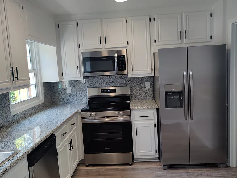 715 Twin Brooks Ct — Photo 4