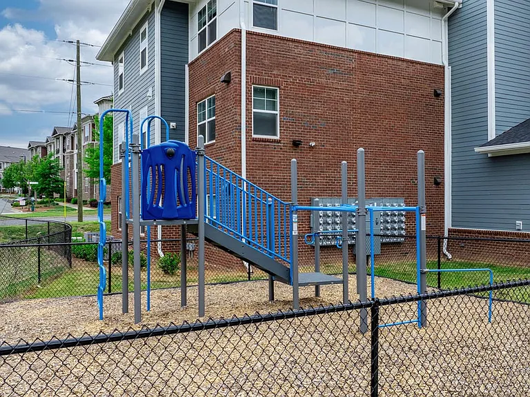 Northlake Center Apartments — Photo 21