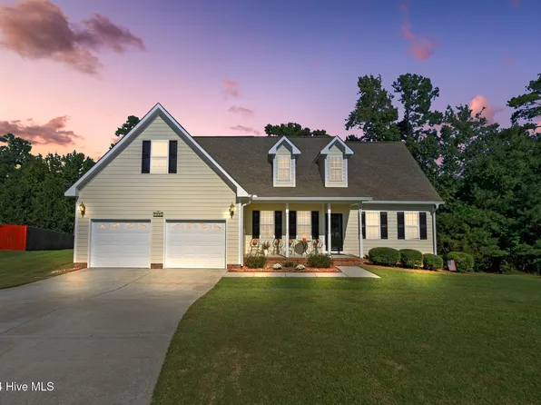 1406 Grundy Place, Fayetteville, NC 28314