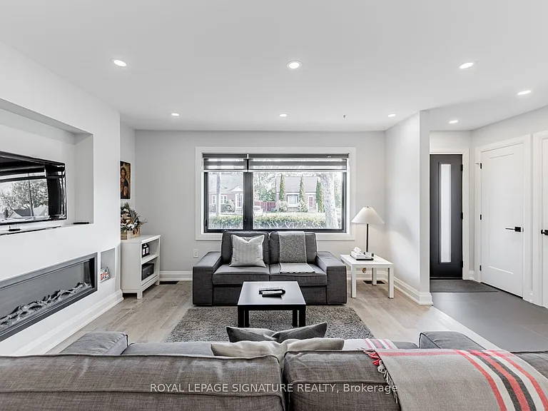 16 Boem Ave — Photo 6
