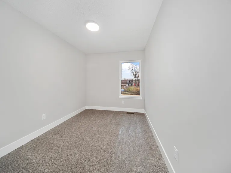 7005 Elzey St — Photo 34
