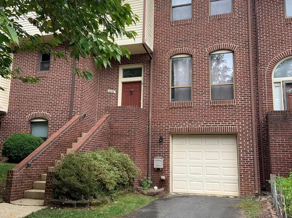 6634 Westbury Oaks Ct, Springfield, VA 22152