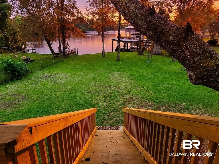 34394 Lost River Rd — Photo 17