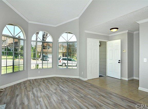 3rd image of 24688 Wisteria Ln