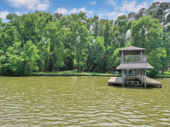 6 Kings River Ct, Humble, TX 77346