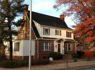 444 Angell St #3, Providence, RI 02906