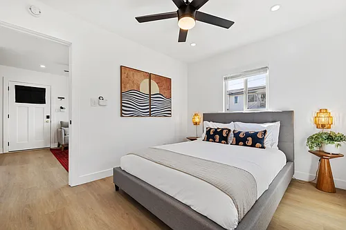 1215 Vega St Photo 1