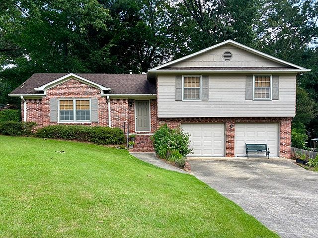 1st image of 3434 Kildare Dr