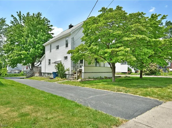 124 Lincoln Ave, Niles, OH 44446