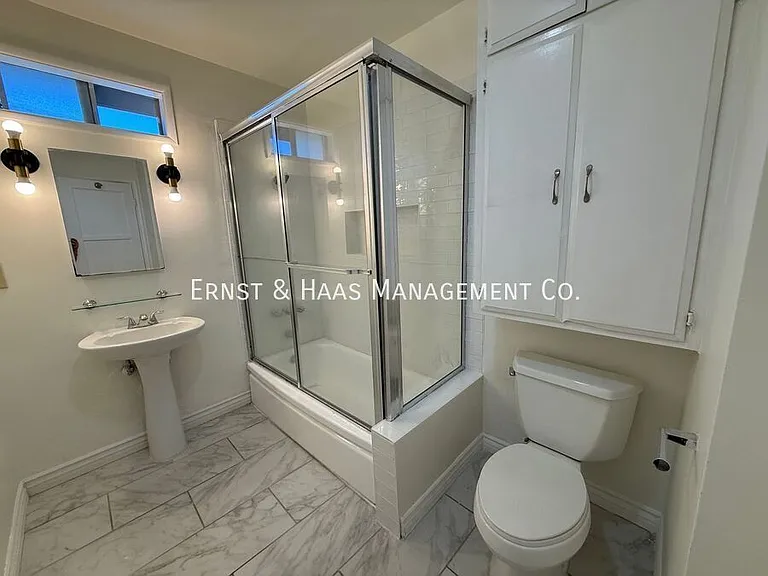 2862 Knoxville Ave — Photo 16