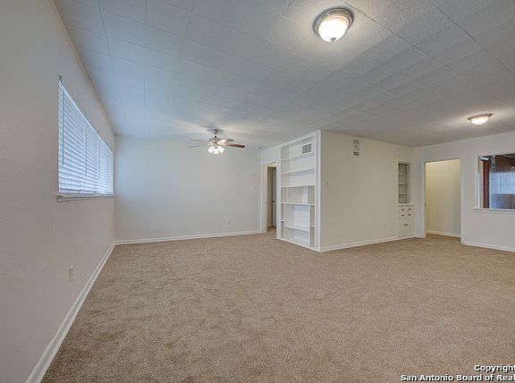 4th image of 634 Sutton Dr
