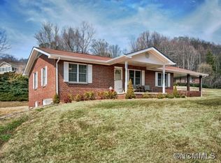 221 Gateway St, Waynesville, NC 28785