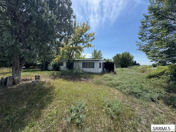 3522 E Menan Lorenzo Hwy, Menan, ID 83434
