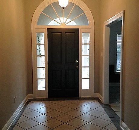 Entrance way 