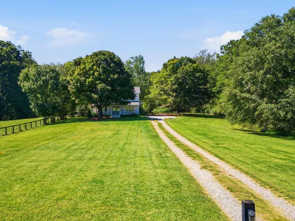 5425 Howard Rd, Cumming, GA 30040