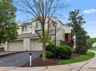 1700 Highview Circle Ct, Ballwin, MO 63021