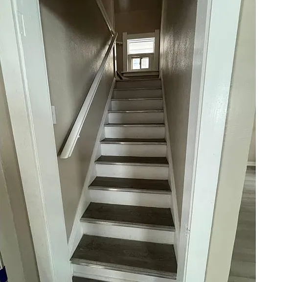 835 Willow Ave — Photo 1