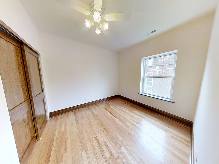 4907 N Whipple St #1W — Photo 7