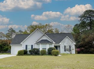 7342 Bright Leaf Rd, Wilmington, NC 28411