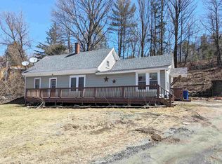5824 Memorial Dr, Lyndonville, VT 05851
