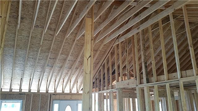 2nd image of 6579 Lamont Rd