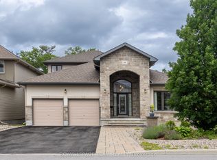 166 Grainstone Way, Ottawa, ON K2T 0H2