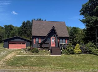 11553 Brown Schoolhouse Rd, Freedom, NY 14065