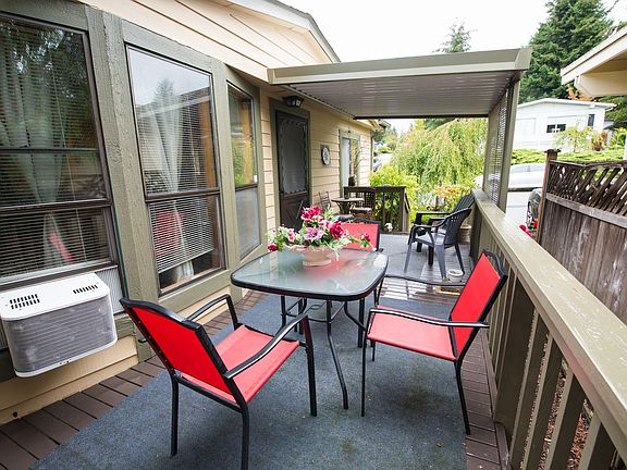 5th image of 12220 122nd Avenue Ct E #69