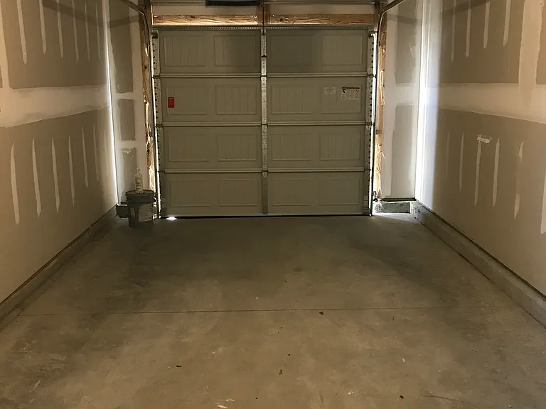 3914 Bellingham Ct — Photo 10