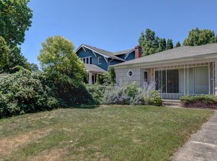 932 S Holly St, Medford, OR