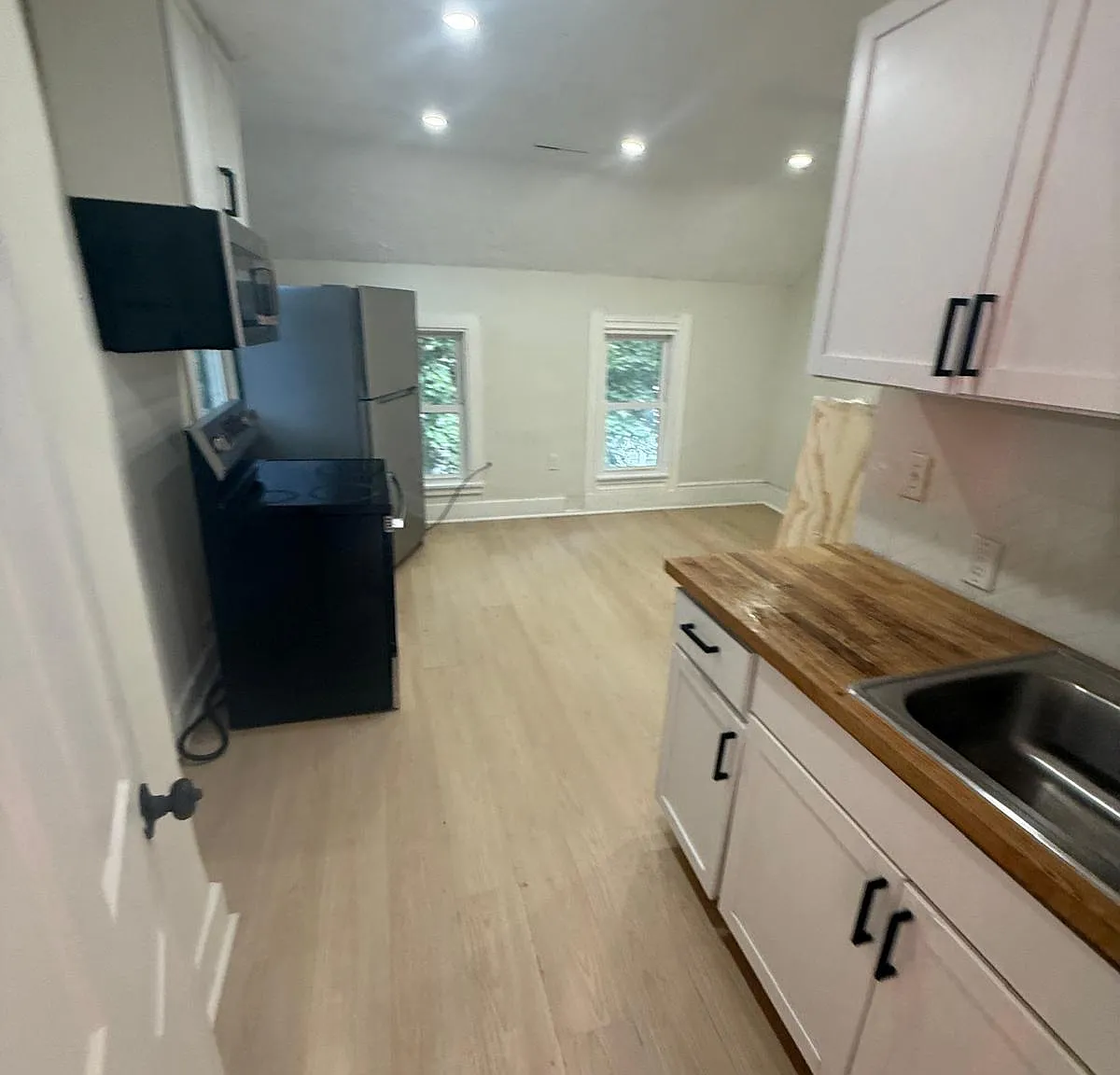 2 bed, $1,500 — Photo 3