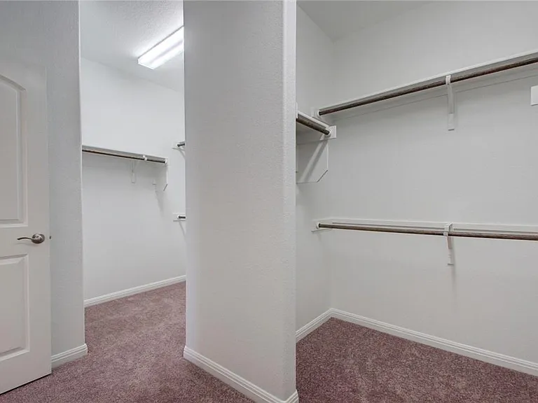 113 Meadow Wood Cv — Photo 15