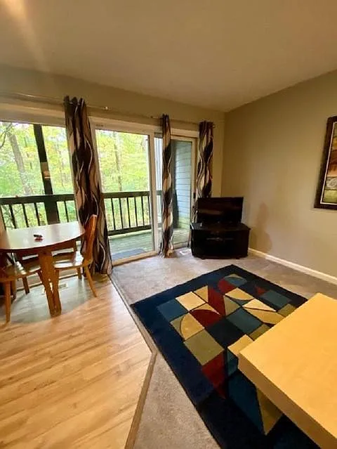 9263 S Pointe Retreat Dr