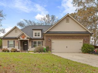 1777 Billingsley Rd, Soddy Daisy, TN 37379