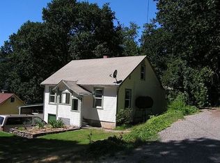 76492 Walnut St, Oakridge, OR 97463