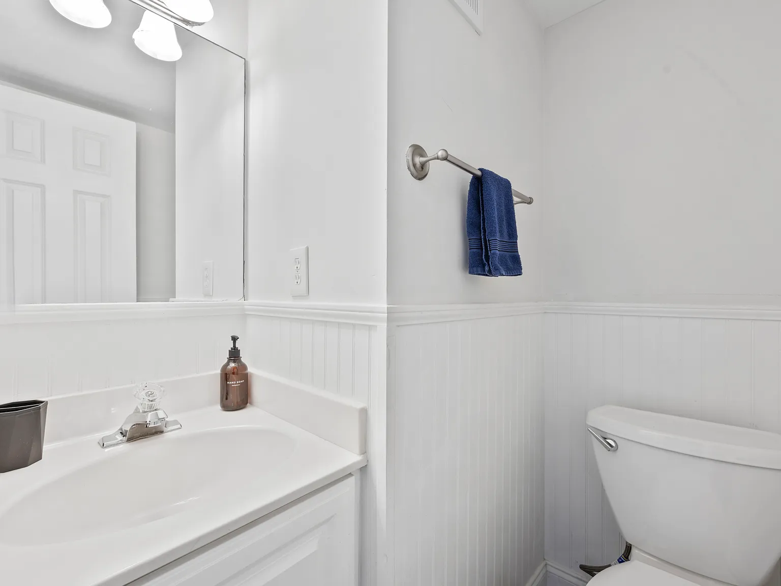 2 bed, $3,840 — Photo 3