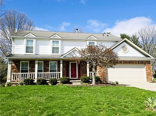 9898 Lakeview Cir, Strongsville, OH