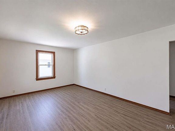 4th image of 4275 Flucom Rd