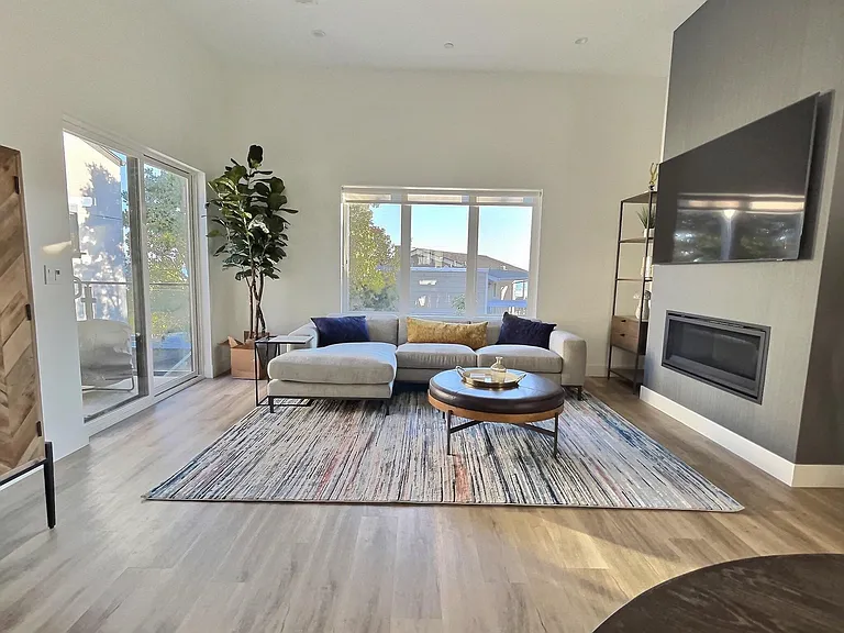 2201 Shell Beach Rd #10 — Photo 7