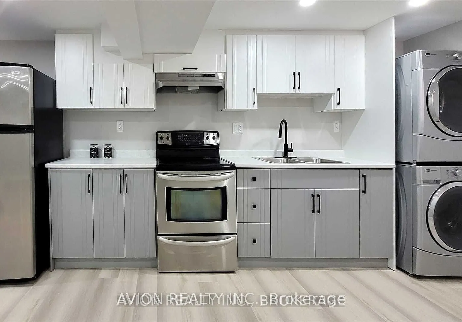 2 bed, $1,800 — Photo 3