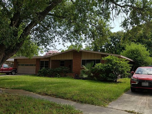 3rd image of 3214 Casa Blanca Dr