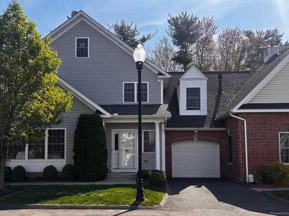3 Alana Drive #3, Milford, CT 06461