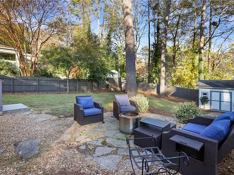 1681 Bristol Dr NE — Photo 18