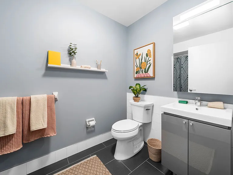 589 Pavonia Ave #1205 — Photo 4